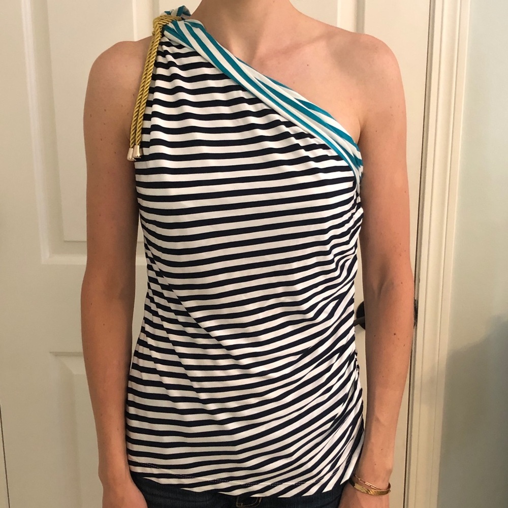 ETC Off shoulder tank new